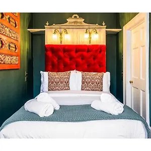 bath-assembly-rooms-elegant-georgian-apartment.tophotelsbath.com/