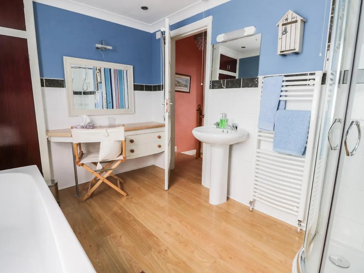 Coastwatch Cottage Scarborough Holiday home